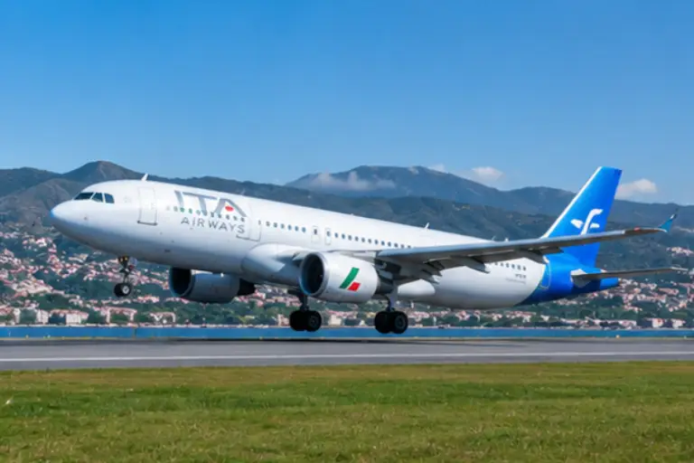 Flights to Reggio Calabria Airport